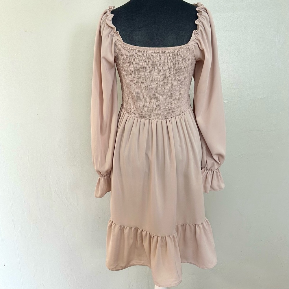 Elegant Cream Dress - Picture 3 of 4